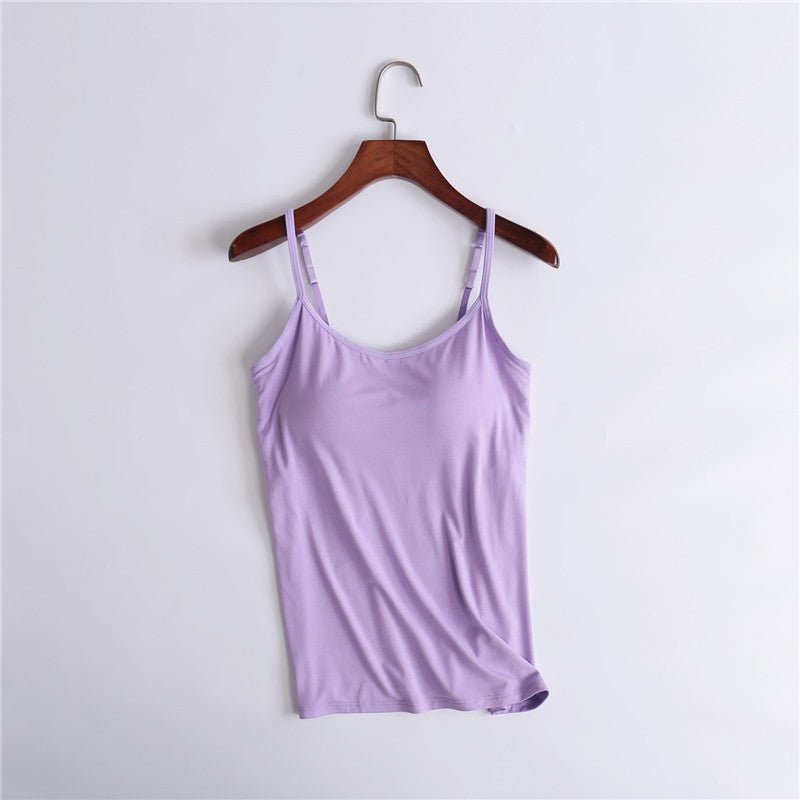 Comfortable sports vest with chest pad