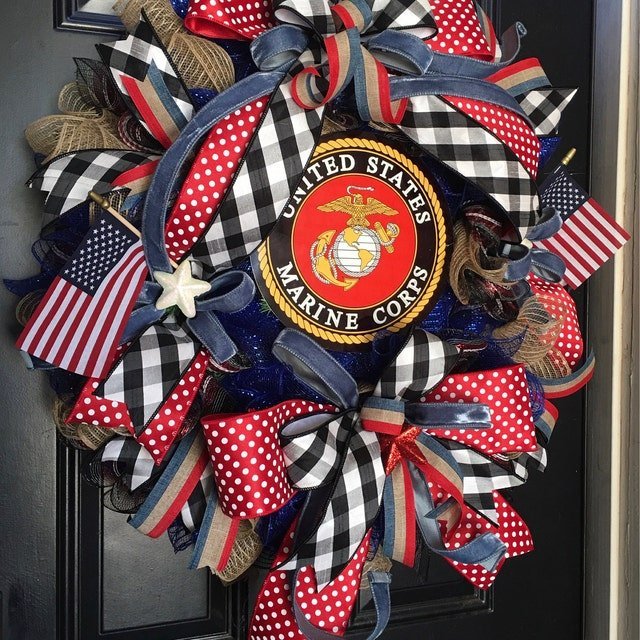 GiftMilitary Wreaths And Wreaths for Service Members
